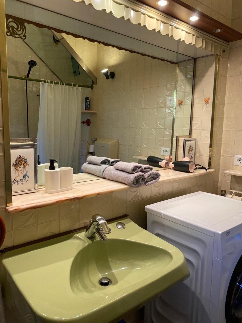Apartvilla Trieste Luaran gambar